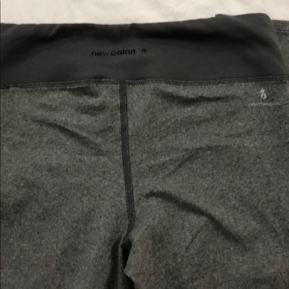 Yoga Capri - Picture 3 of 3